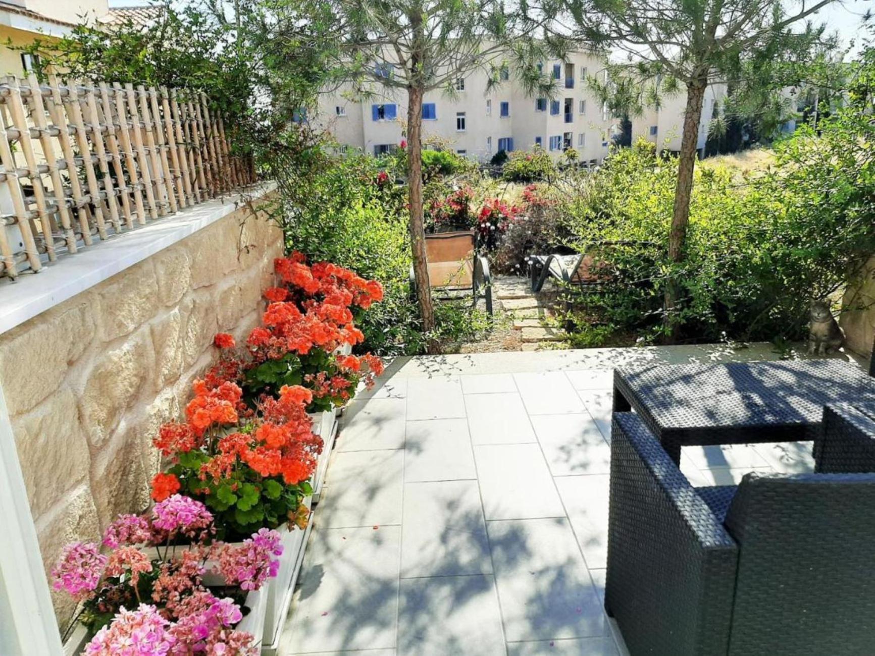 H&O Danaos Sea Breeze Apartment Paphos Esterno foto