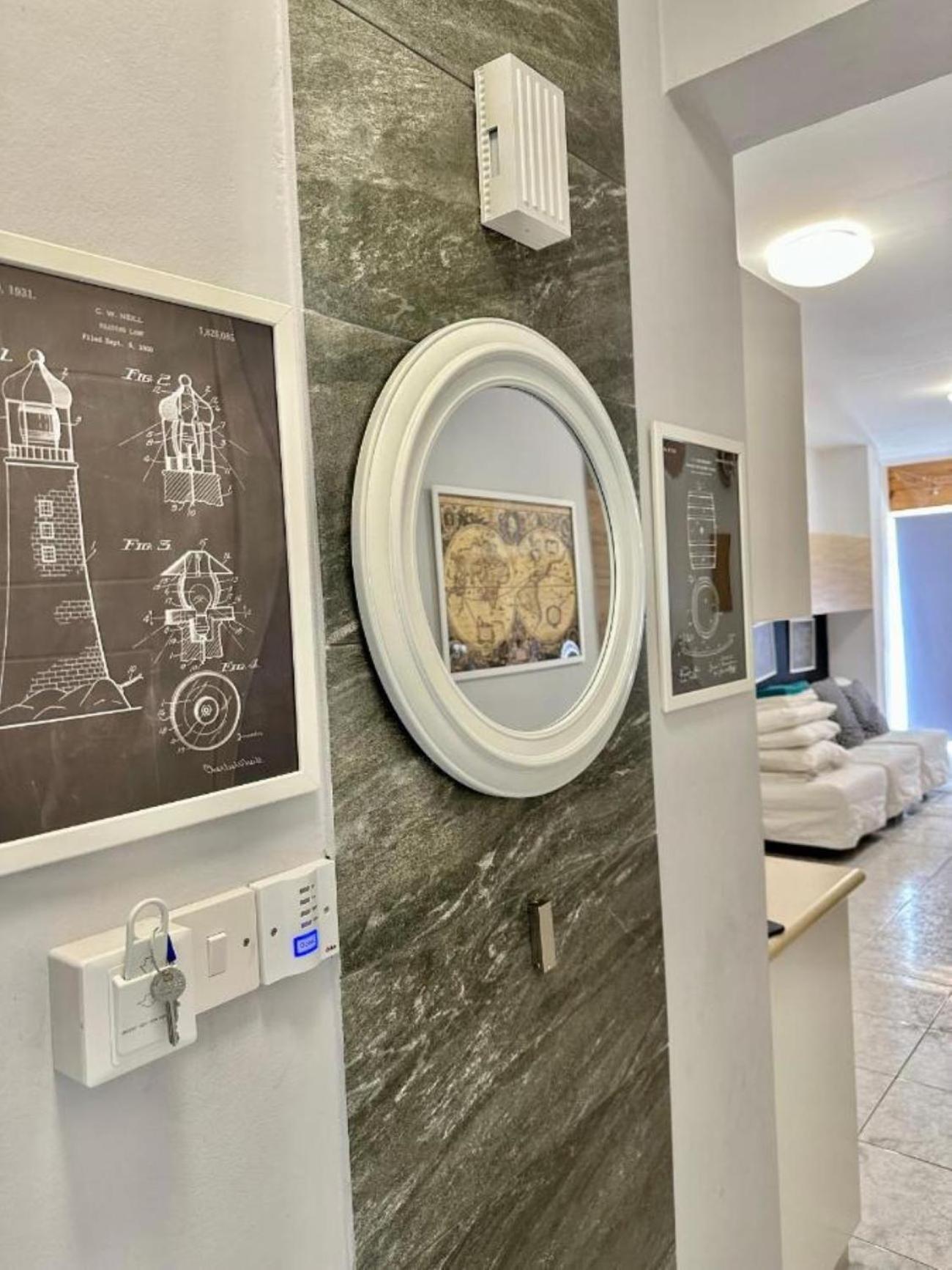 H&O Danaos Sea Breeze Apartment Paphos Esterno foto